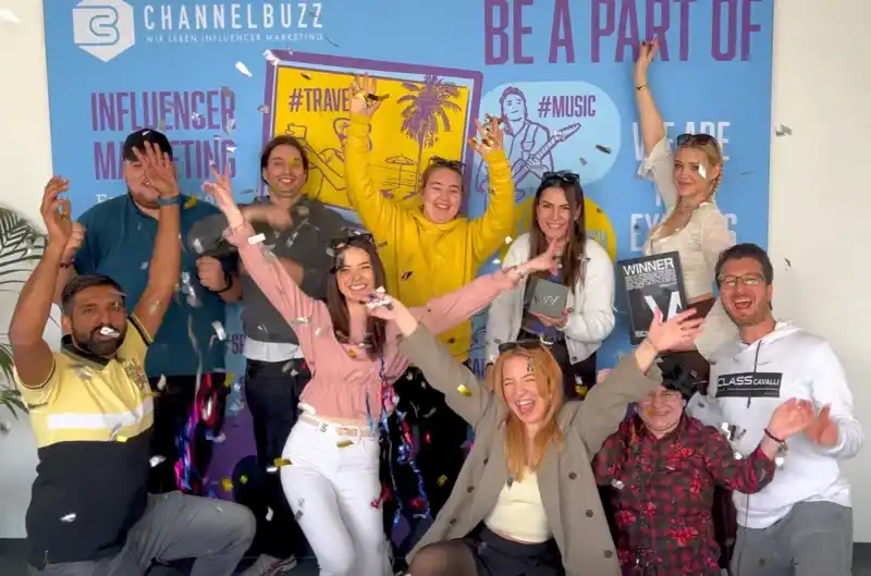 Teambild - ChannelBuzz
