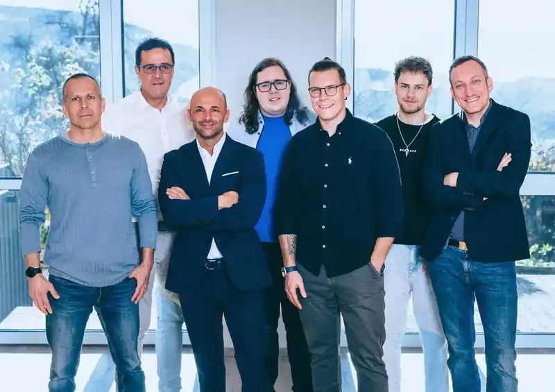 maxonline team - Teambild der GEO Agentur